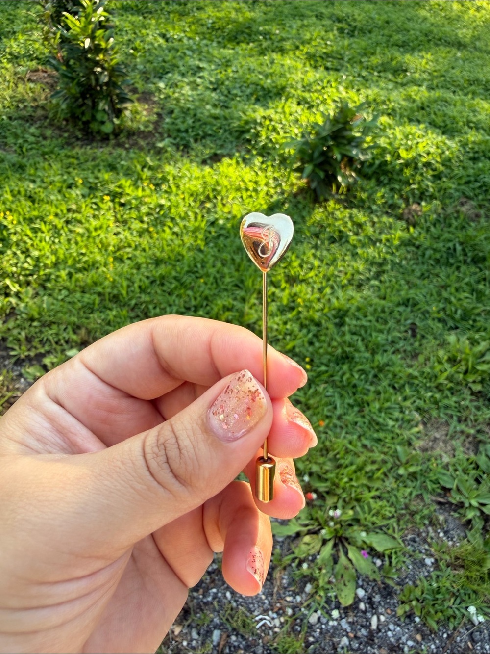 Gold Tone  Heart Stick Brooch